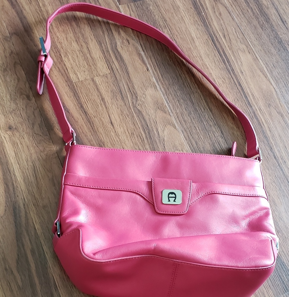 Etienne Aigner shoulder bag